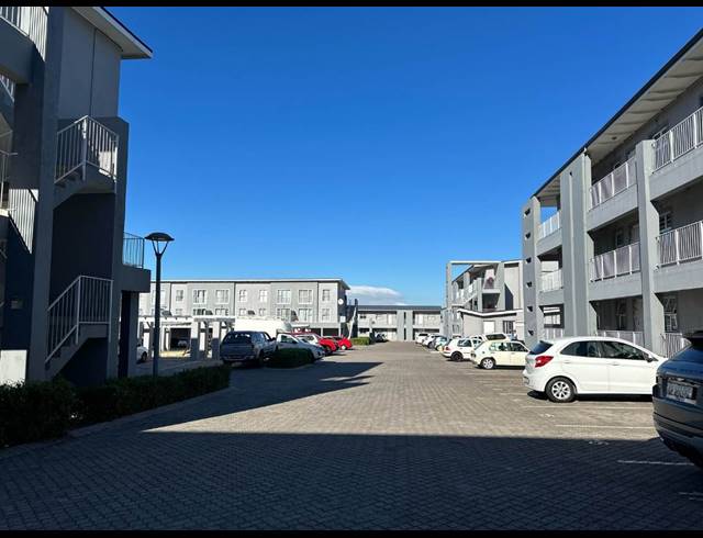 2 bed property to rent in BRACKENFELL SOUTH